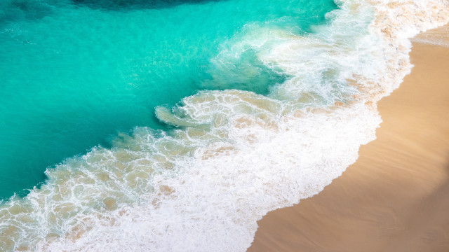 Beach wave boat ocean sand free wallpaper - medium preview image