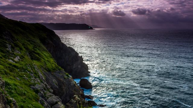 Cliff water island mountain sunset free wallpaper - medium preview image