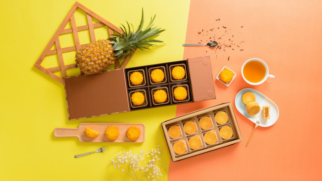 Pineapples food photography 3d render free wallpaper - medium preview image