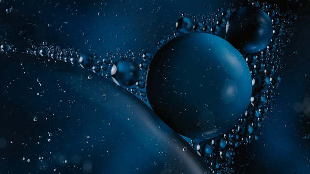Blue water bubbles background filip free wallpaper - medium preview image
