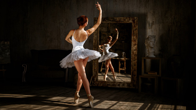 Woman dancing white dress mirror free wallpaper for desktop - medium preview image