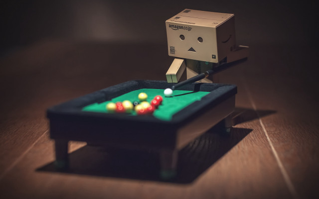 Robot pool game box shallow free wallpaper - medium preview image