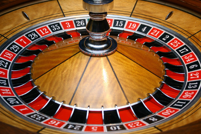 Roulette numbers light top on free wallpaper - medium preview image