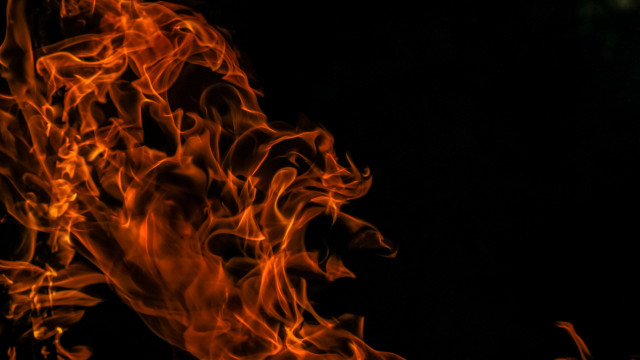 Fire embers flame illusion heat free wallpaper - medium preview image