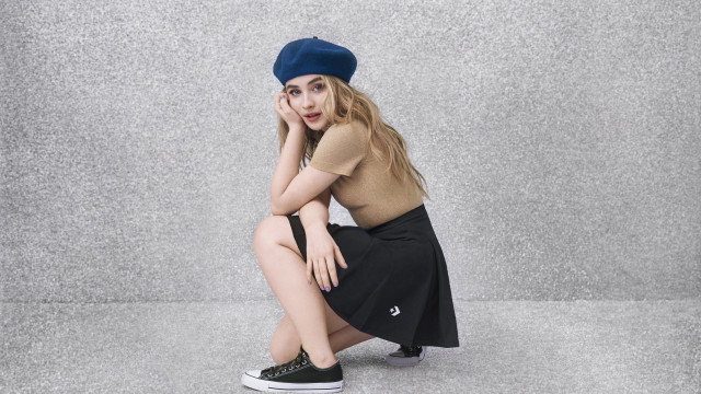 Ella guru hat skirt blonde free wallpaper - medium preview image