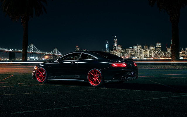 Black car red rims city free wallpaper - medium preview image