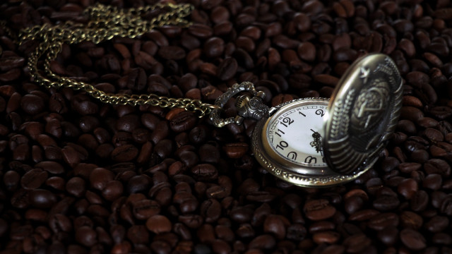 Pocket watch coffee beans still free wallpaper - medium preview image