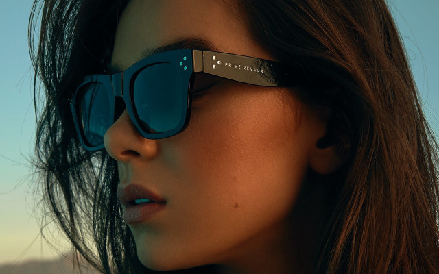 Eve ryder sunglasses hologram dark free wallpaper - medium preview image