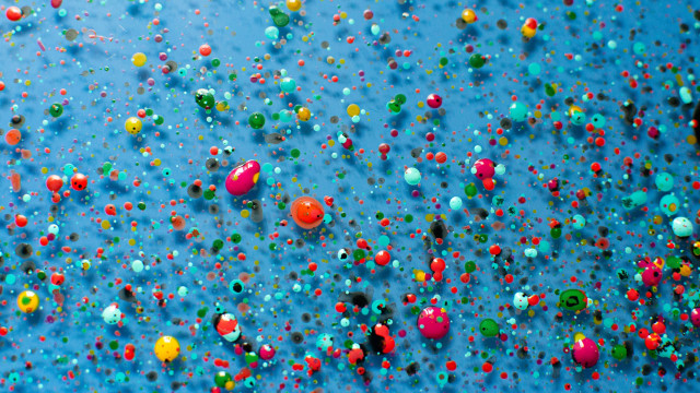 Blue balls sprinkles berry cherry free wallpaper - medium preview image