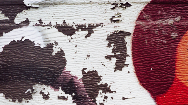 Red black wall graffiti japanese free wallpaper - medium preview image