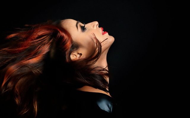 Redhair blackdress blowinghair portrait profile free wallpaper - medium preview image