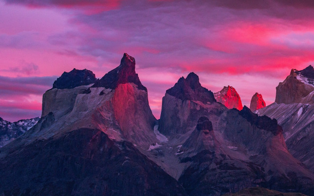 Mountains pink sky clouds dusk free wallpaper - medium preview image