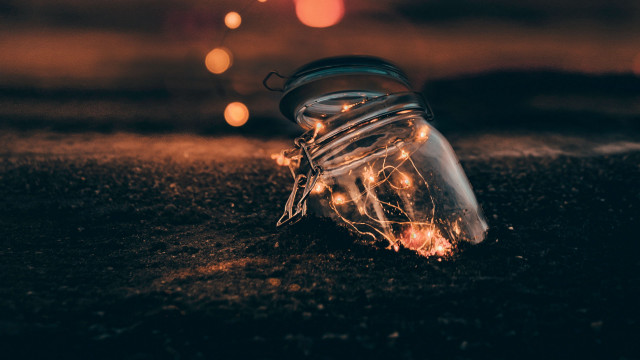 Glass jar lights bokeh city free wallpaper - medium preview image