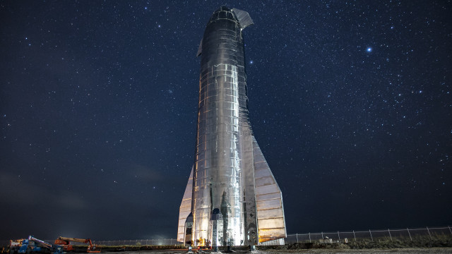 Tall building night stars tower free wallpaper - medium preview image