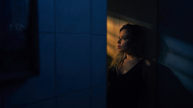 Woman light portrait cinematic longhair free wallpaper - medium preview image