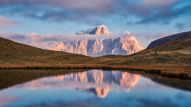 Mountain lake portrait clouds sunset free wallpaper - medium preview image
