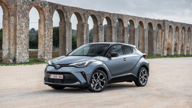 Gray toyota c hr stone free wallpaper - medium preview image