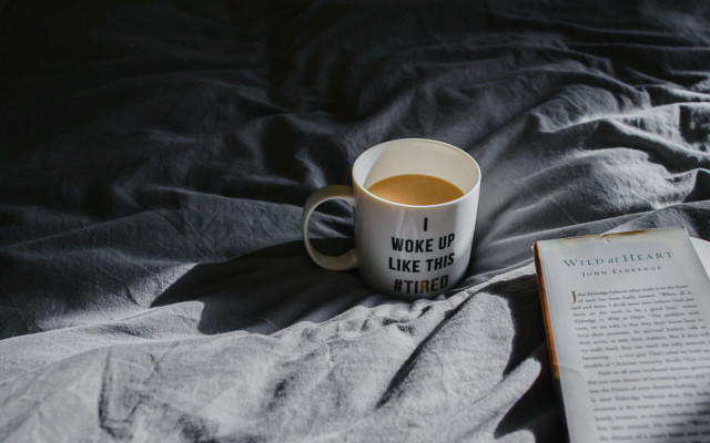 Book coffee bed blanket shallow free wallpaper for desktop - medium preview image