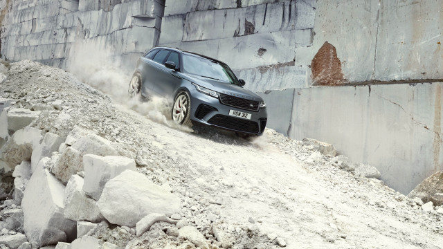 Rocky road grey car 3d free wallpaper - medium preview image
