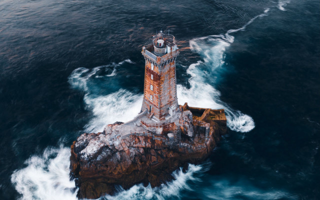 Lighthouse rock ocean waves ship free wallpaper - medium preview image