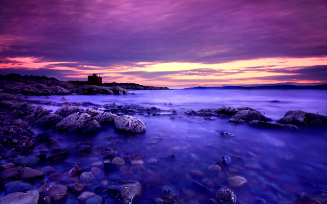 Purple sky lighthouse rocky beach free wallpaper - medium preview image