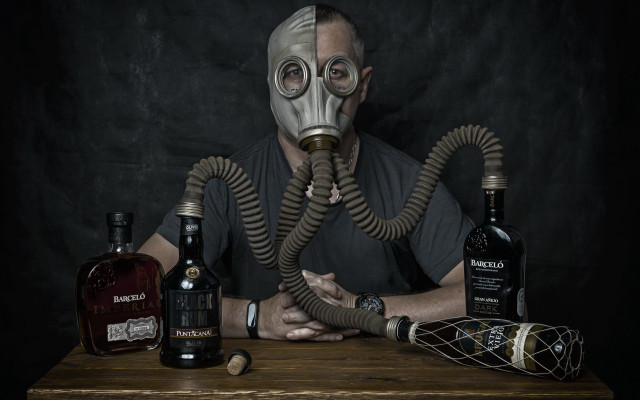 Man gasmask sitting liquor dieselpunk free wallpaper - medium preview image