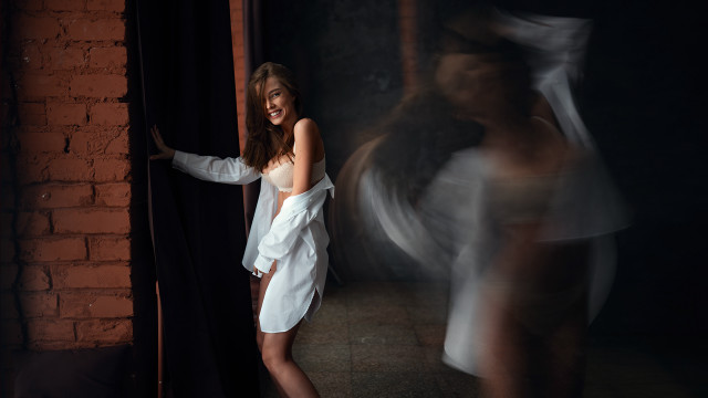 Woman white dress brick wall #2 free wallpaper for desktop - medium preview image
