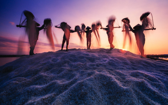 Beach women sunset longhair wind free wallpaper - medium preview image