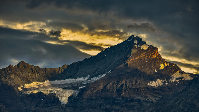 Mountain snow peak cloudy sky #2 free wallpaper - medium preview image