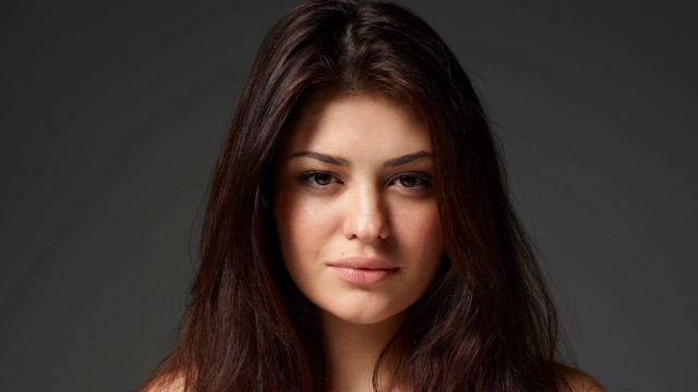 Elina karimova longhair blacktop portrait free wallpaper - medium preview image