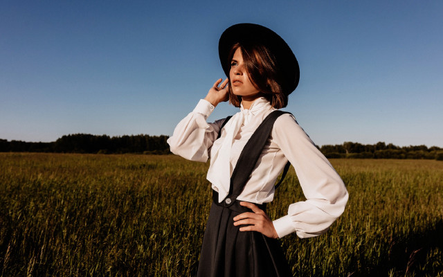 Woman hat dress field fashion free wallpaper - medium preview image