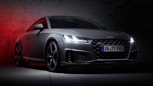Silver car red light dark free wallpaper - medium preview image