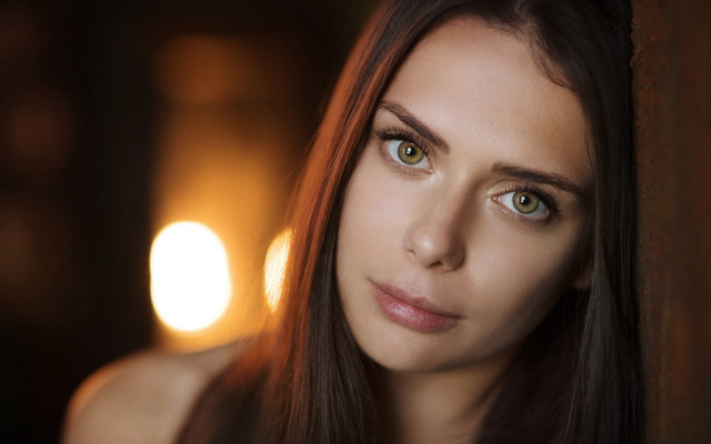 Eszter mattioni green eyes serious free wallpaper - medium preview image