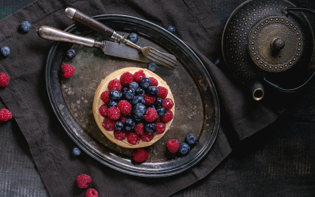 Berry blueberry cake tea table free wallpaper - medium preview image