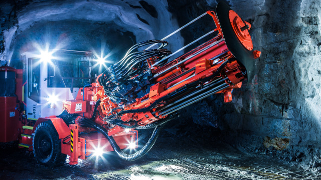Red machine tunnel lights machinery free wallpaper - medium preview image