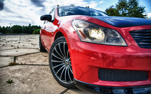 Red car parking lot clouds #3 free wallpaper - medium preview image