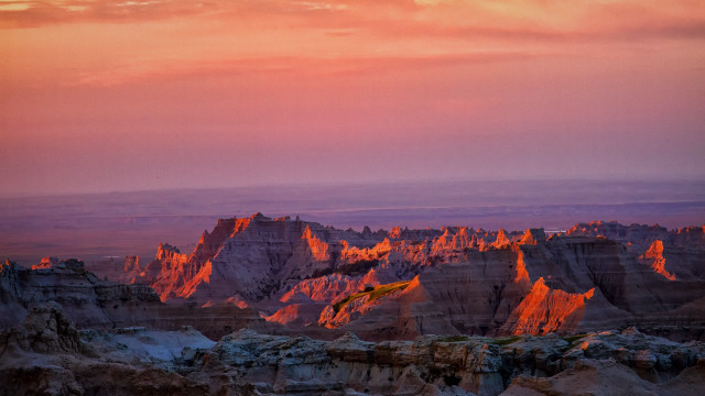 Sunset mountain range plane pink free wallpaper - medium preview image
