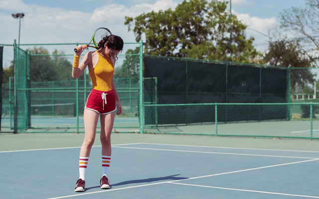 Woman tennis racquet outdoor sports free wallpaper - medium preview image