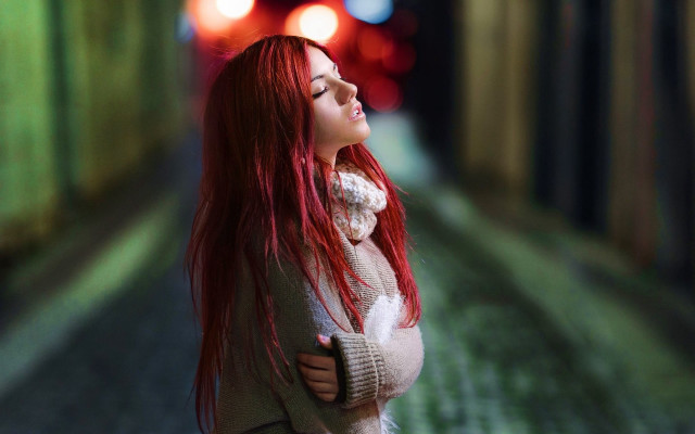 Red haired woman tunnel train free wallpaper - medium preview image