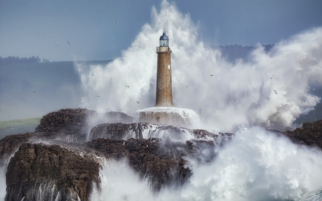 Lighthouse wave cliff precisionism microscopic free wallpaper - medium preview image