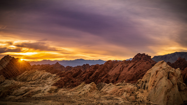 Mountain range sunset clouds horizon free wallpaper - medium preview image