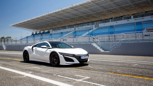 White sports car race track #3 free wallpaper - medium preview image
