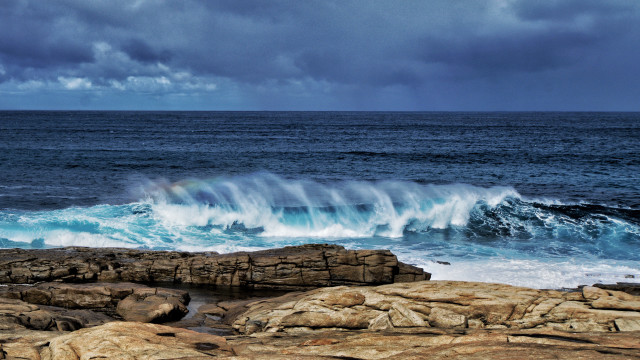 Wave crashing ocean cloudy rainbow free wallpaper - medium preview image
