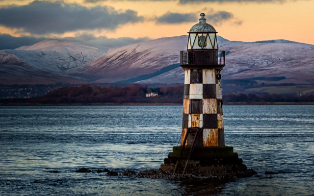 Lighthouse rock lake mountains sunset free wallpaper - medium preview image