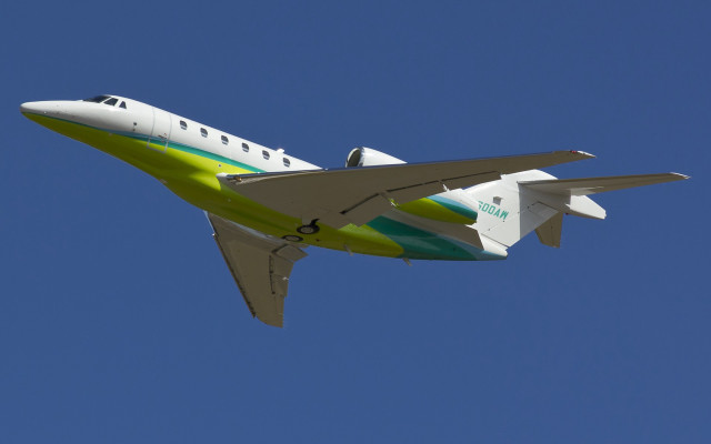 Ei q jet flying military free wallpaper - medium preview image