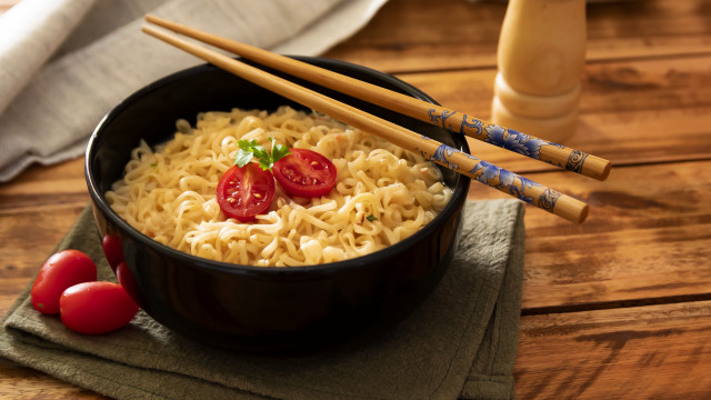 Noodles tomatoes chopsticks milk mingei free wallpaper - medium preview image