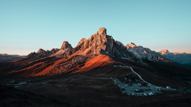 Mountain road house snow beach free wallpaper - medium preview image