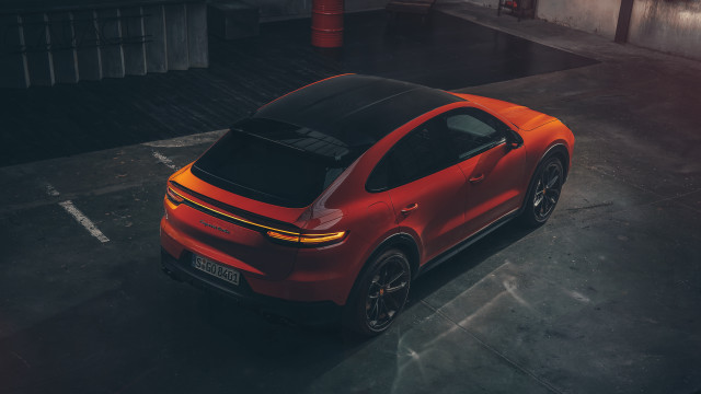 Red car parking lot building #11 free wallpaper - medium preview image