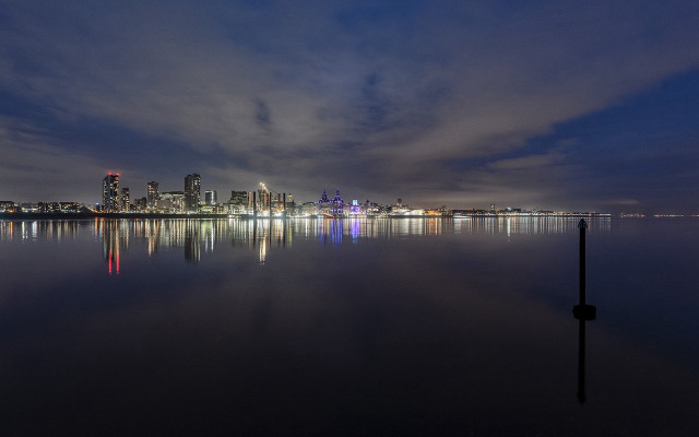 City skyline night reflection water #19 free wallpaper - medium preview image