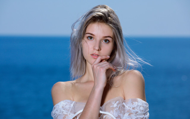 Blonde woman ocean portrait rococo free wallpaper - medium preview image